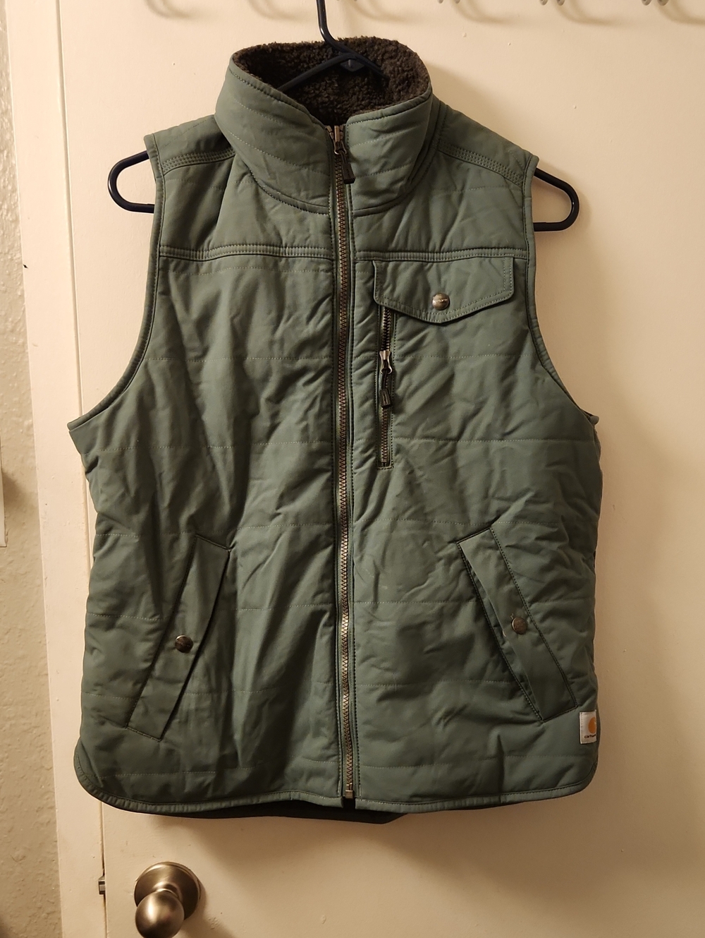 Carhartt Women's Sage Green Quilted Sherpa-Lined Vest- M 8/10